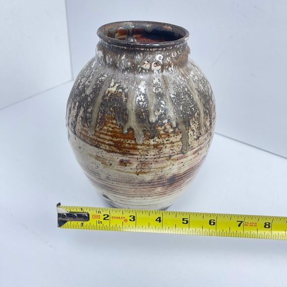 Antique Vase - Picture 5 of 9